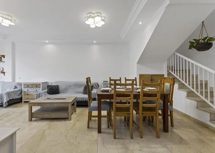 度假居 Chafari Garden